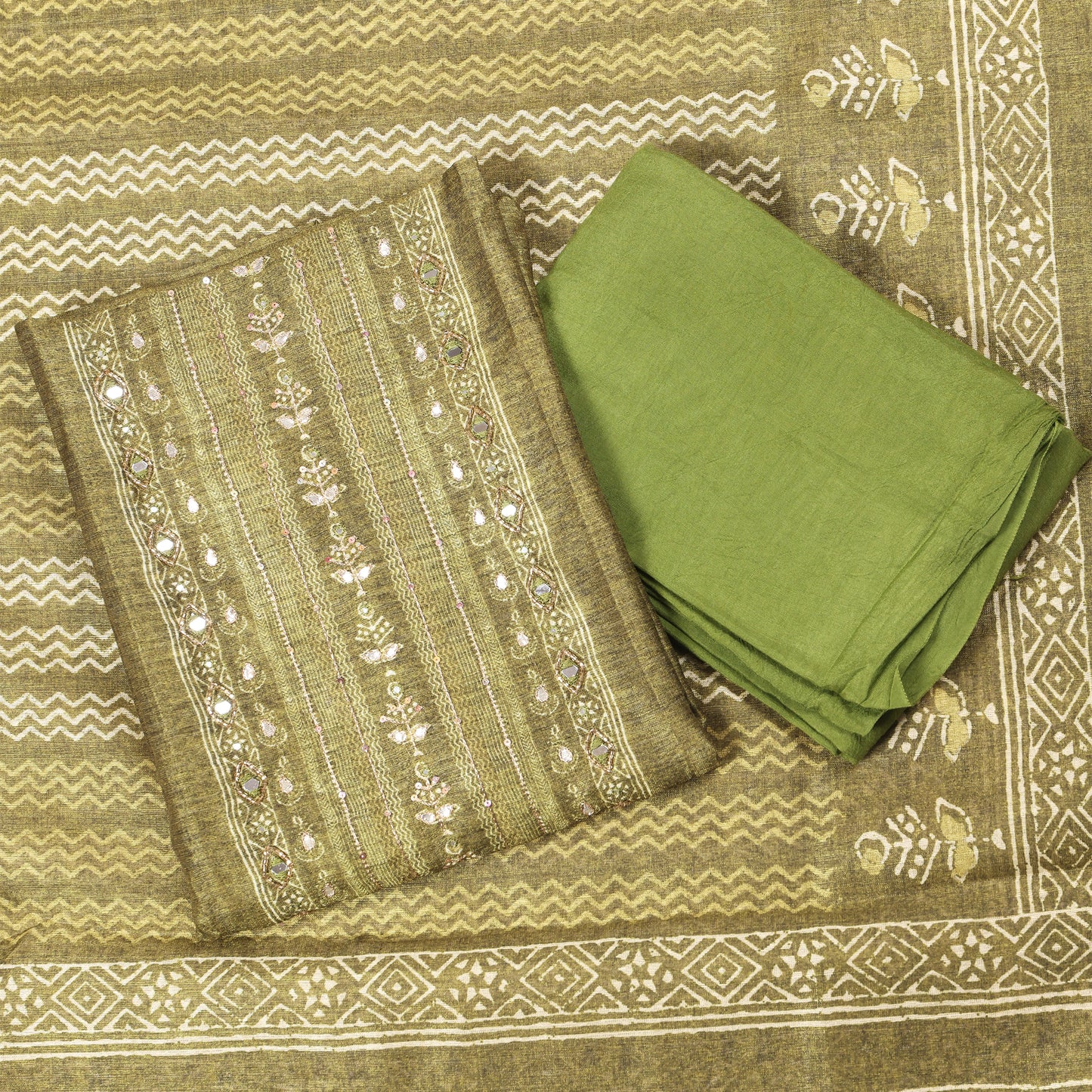 Aarohi Meadow Glow Mirror Work Cotton Suit Set