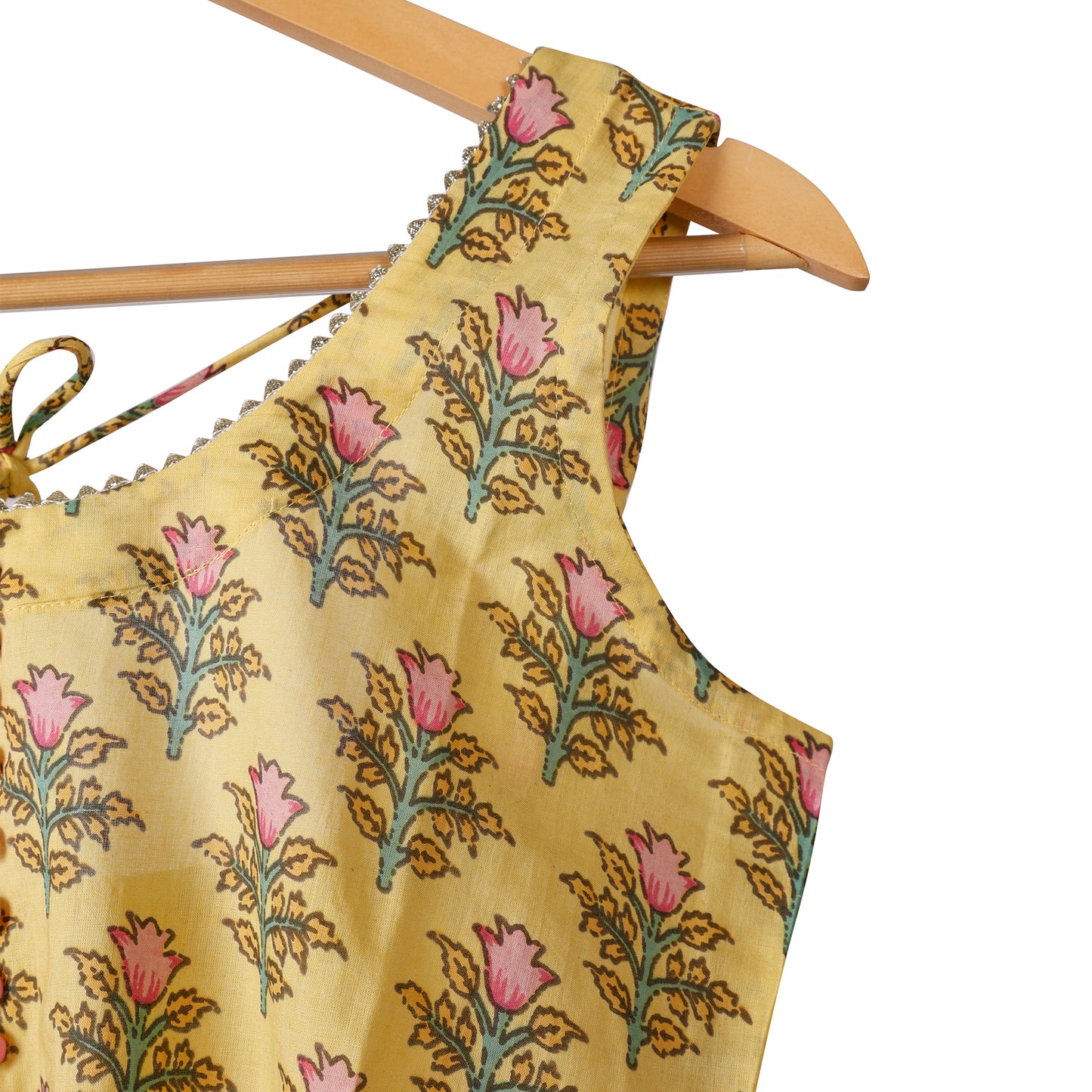 Amaltas Sunshine Sleeveless Suit Set